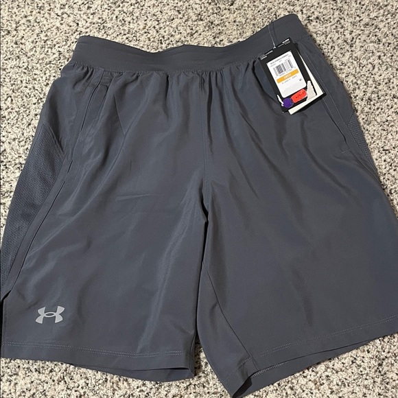 Under Armour Other - Under Armour Men's gray shorts size small